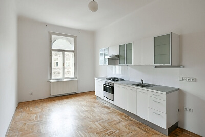 Řipská, Vinohrady - Praha 3 | Prodej, Byt 2+1, 74 m²