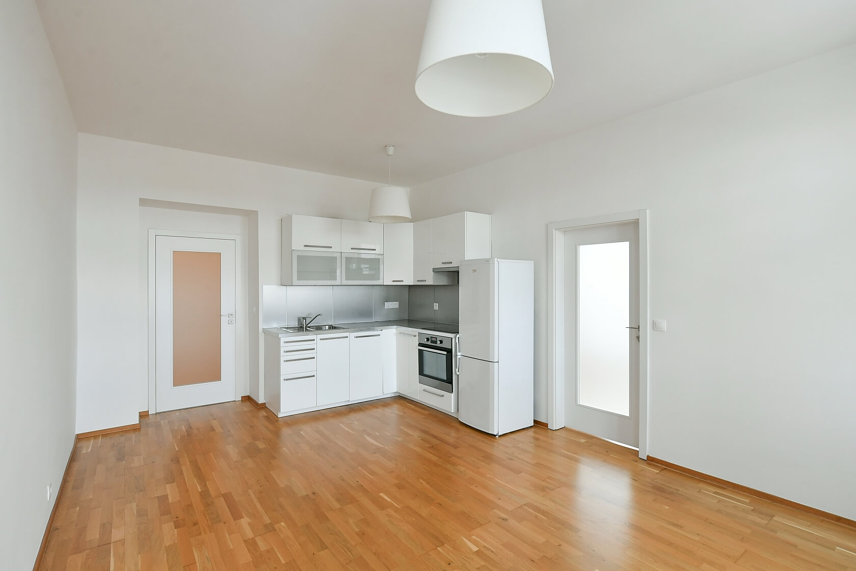 Žižkovo náměstí, Žižkov - Praha 3 | Pronájem, Byt 2+kk, 61 m²