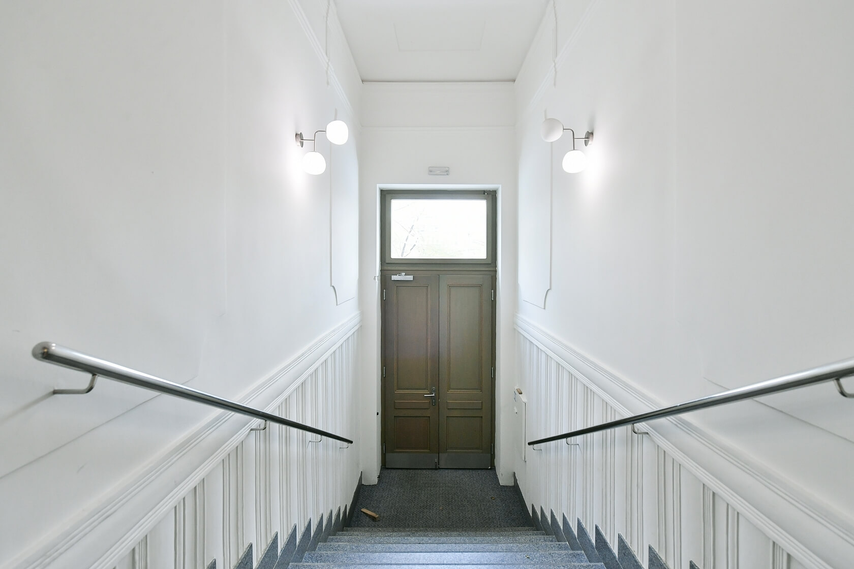 Žižkovo náměstí, Žižkov - Prague 3 | Rent, Apartment One-bedroom (2+kk), 61 m²