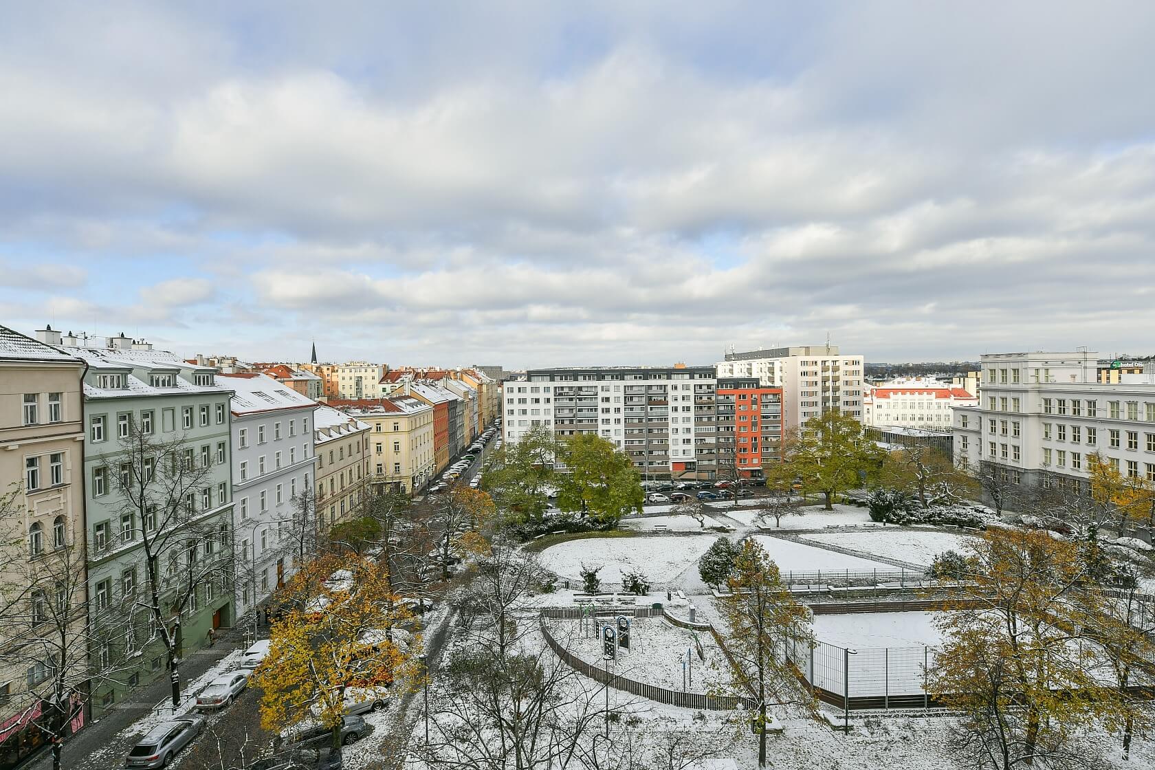Žižkovo náměstí, Žižkov - Prague 3 | Rent, Apartment One-bedroom (2+kk), 61 m²