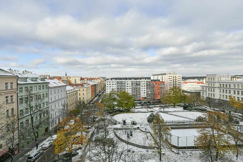 Žižkovo náměstí, Žižkov - Prague 3 | Rent, Apartment One-bedroom (2+kk), 61 m²