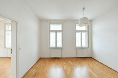 Žižkovo náměstí, Žižkov - Prague 3 | Rent, Apartment One-bedroom (2+kk), 61 m²