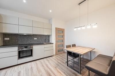 Rubešova, Vinohrady - Praha 2 | Prodej, Byt 3+1, 105 m²