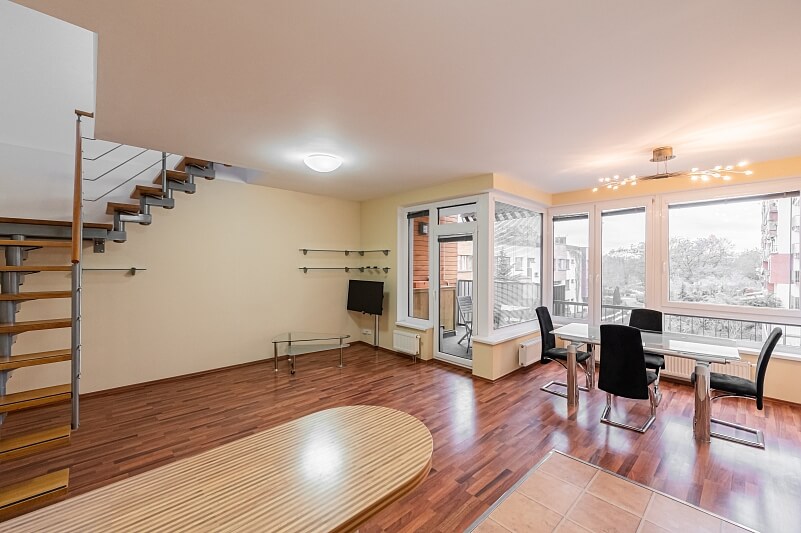 Nad Okrouhlíkem, Libeň - Praha 8 | Pronájem, Byt 3+kk, 129 m²