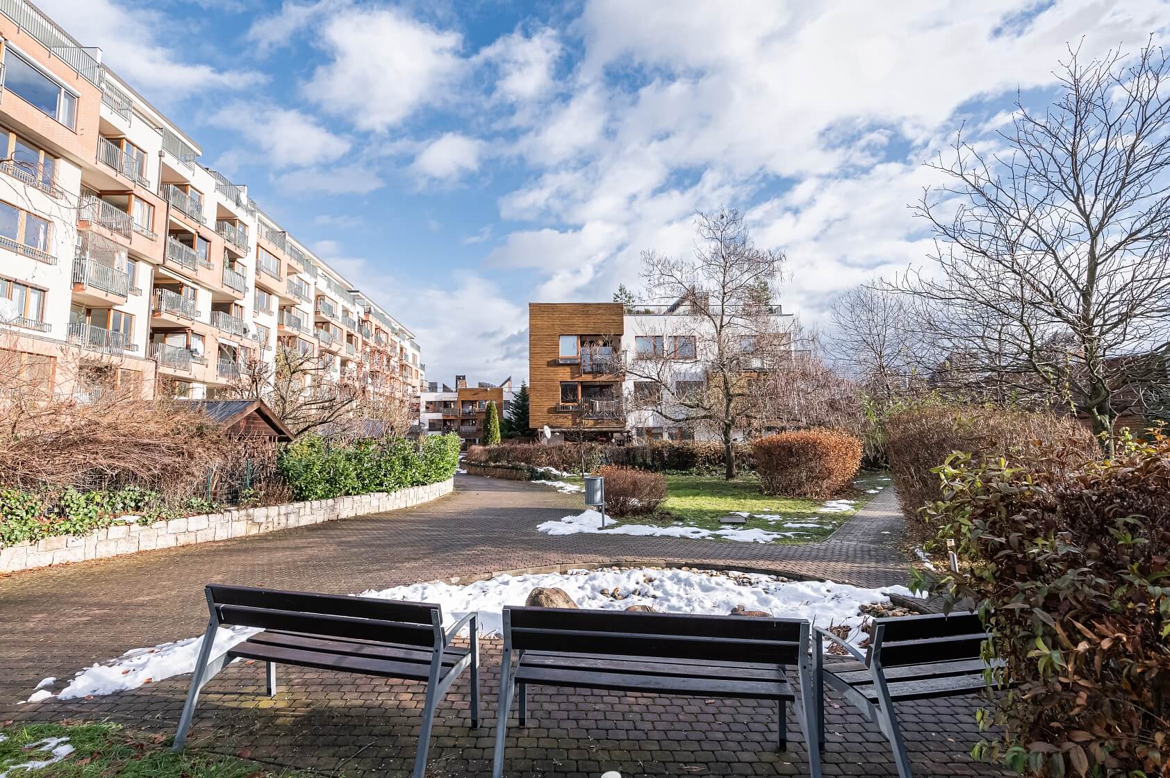 Nad Okrouhlíkem, Libeň - Praha 8 | Pronájem, Byt 3+kk, 129 m²