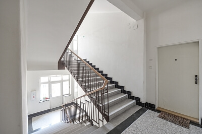 Jugoslávských partyzánů, Bubeneč - Prague 6 | Rent, Apartment One-bedroom (2+kk), 61 m²
