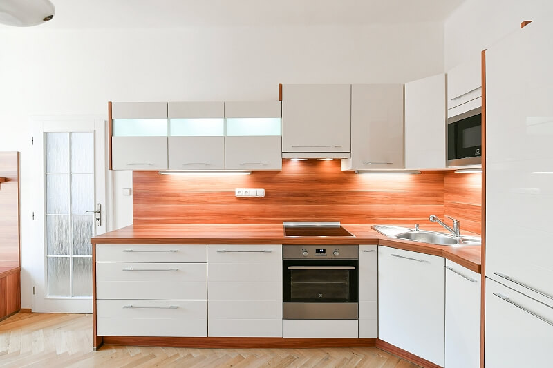 Jugoslávských partyzánů, Bubeneč - Praha 6 | Pronájem, Byt 2+kk, 61 m²