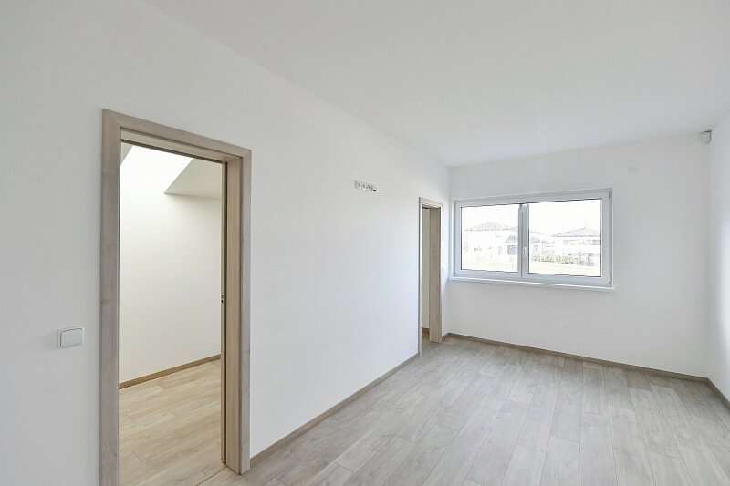 V Hlinišťatech, Vysoký Újezd - Beroun | Pronájem, Rodinný dům 5+kk, 213 m²