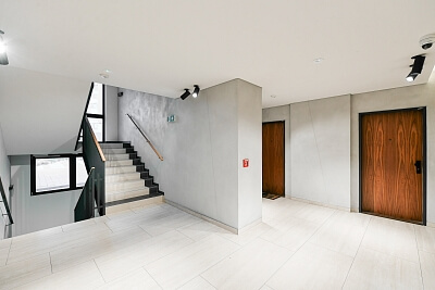 Učňovská, Hrdlořezy - Prague 9 | Rent, Apartment Two-bedroom (3+kk), 133 m²