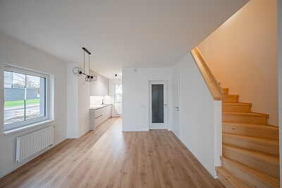 Oldřichovská, Ďáblice - Prague 8 | Rent, House Three-bedroom (4+kk), 121 m²