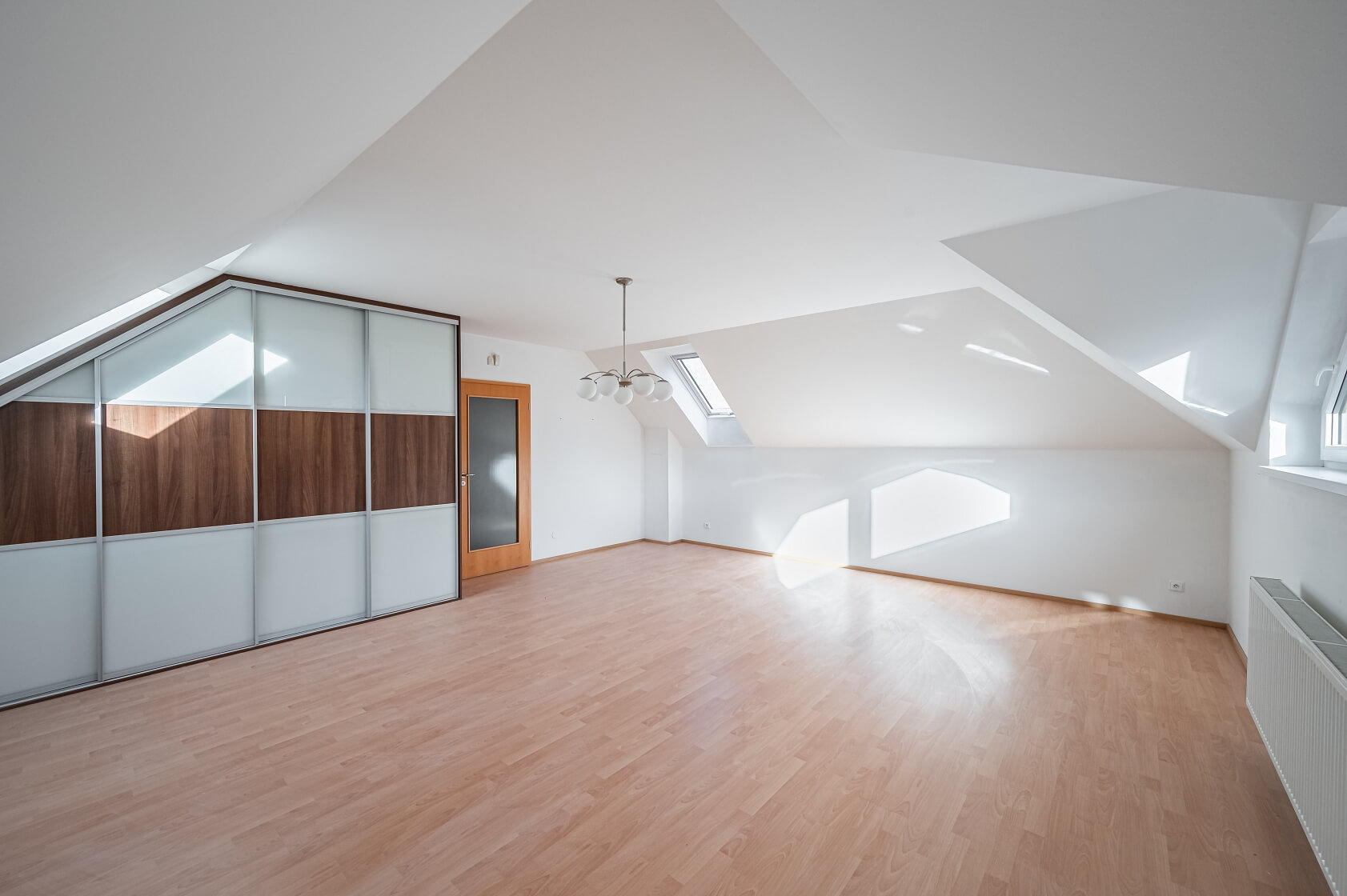 Pod Valem II., Průhonice - Praha-západ | Pronájem, Rodinný dům 5+kk, 190 m²