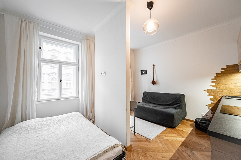 Černomořská, Vršovice - Prague 10 | Sale, Apartment Studio (1+kk), 26 m²