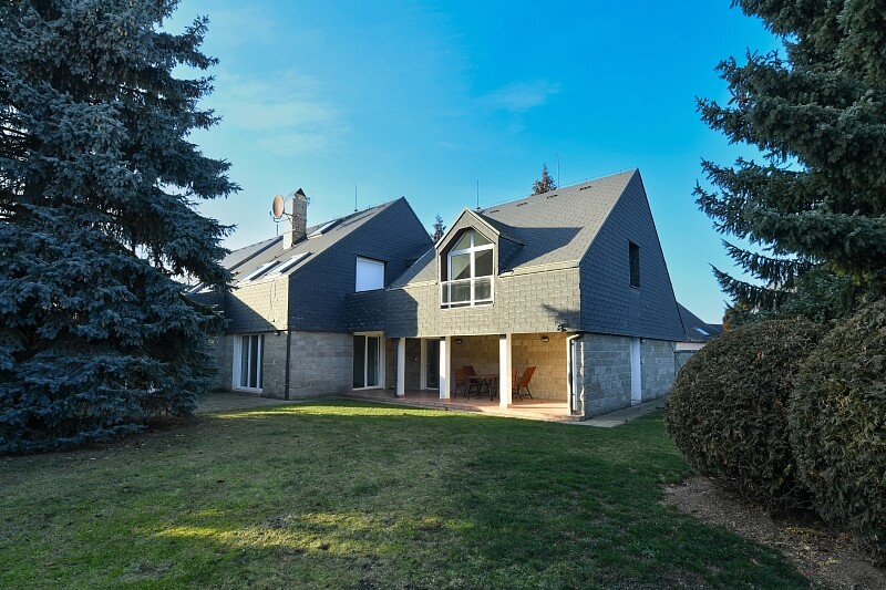 Za Dvorem, Horoměřice - Praha-západ | Pronájem, Rodinný dům 6+1, 240 m²