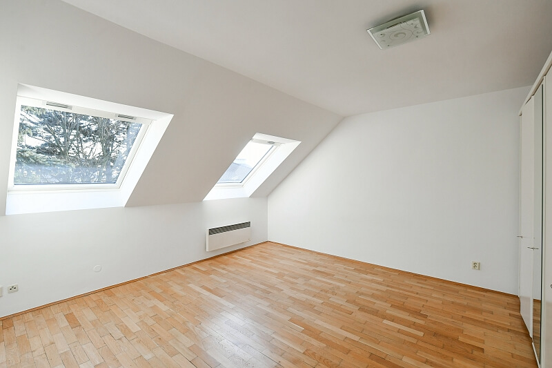 Za Dvorem, Horoměřice - Praha-západ | Pronájem, Rodinný dům 6+1, 240 m²