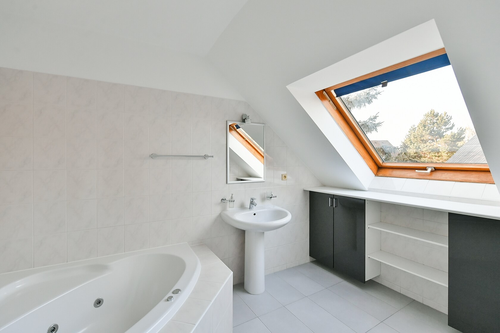 Za Dvorem, Horoměřice - Praha-západ | Rent, House Five-bedroom (6+1), 240 m²