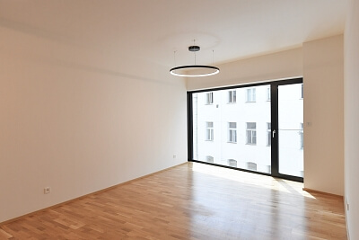 Kmochova, Smíchov - Praha 5 | Pronájem, Byt 2+kk, 55 m²