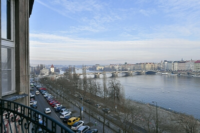 Janáčkovo nábřeží, Smíchov - Praha 5 | Pronájem, Byt 1+1, 70 m²