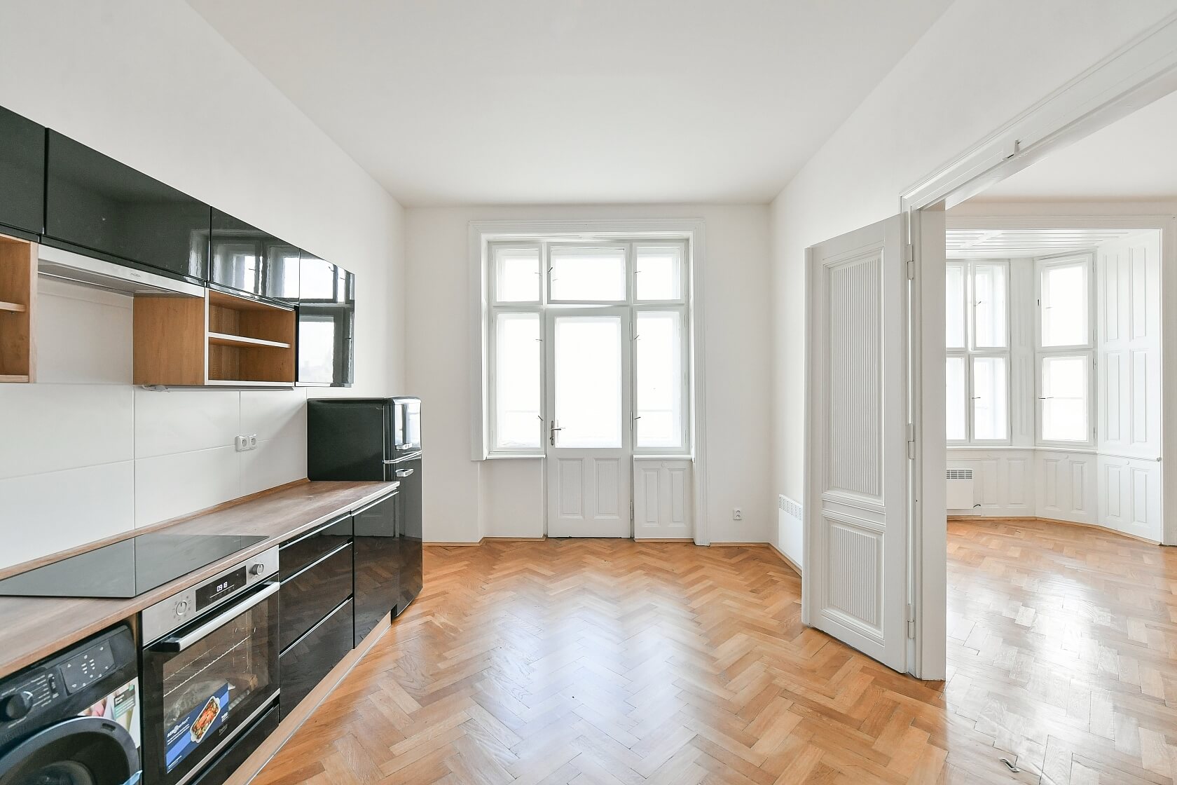 Janáčkovo nábřeží, Smíchov - Prague 5 | Rent, Apartment Studio (1+1), 70 m²