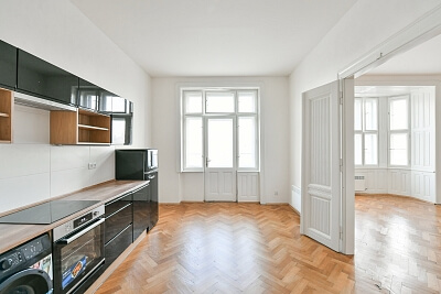 Janáčkovo nábřeží, Smíchov - Prague 5 | Rent, Apartment Studio (1+1), 70 m²