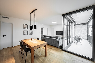 Nádražní, Smíchov - Praha 5 | Pronájem, Byt 2+kk, 77 m²