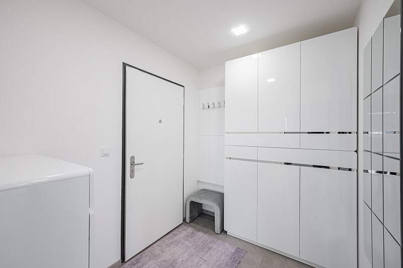 K Učilišti, Štěrboholy - Praha 10 | Pronájem, Byt 3+kk, 95 m²
