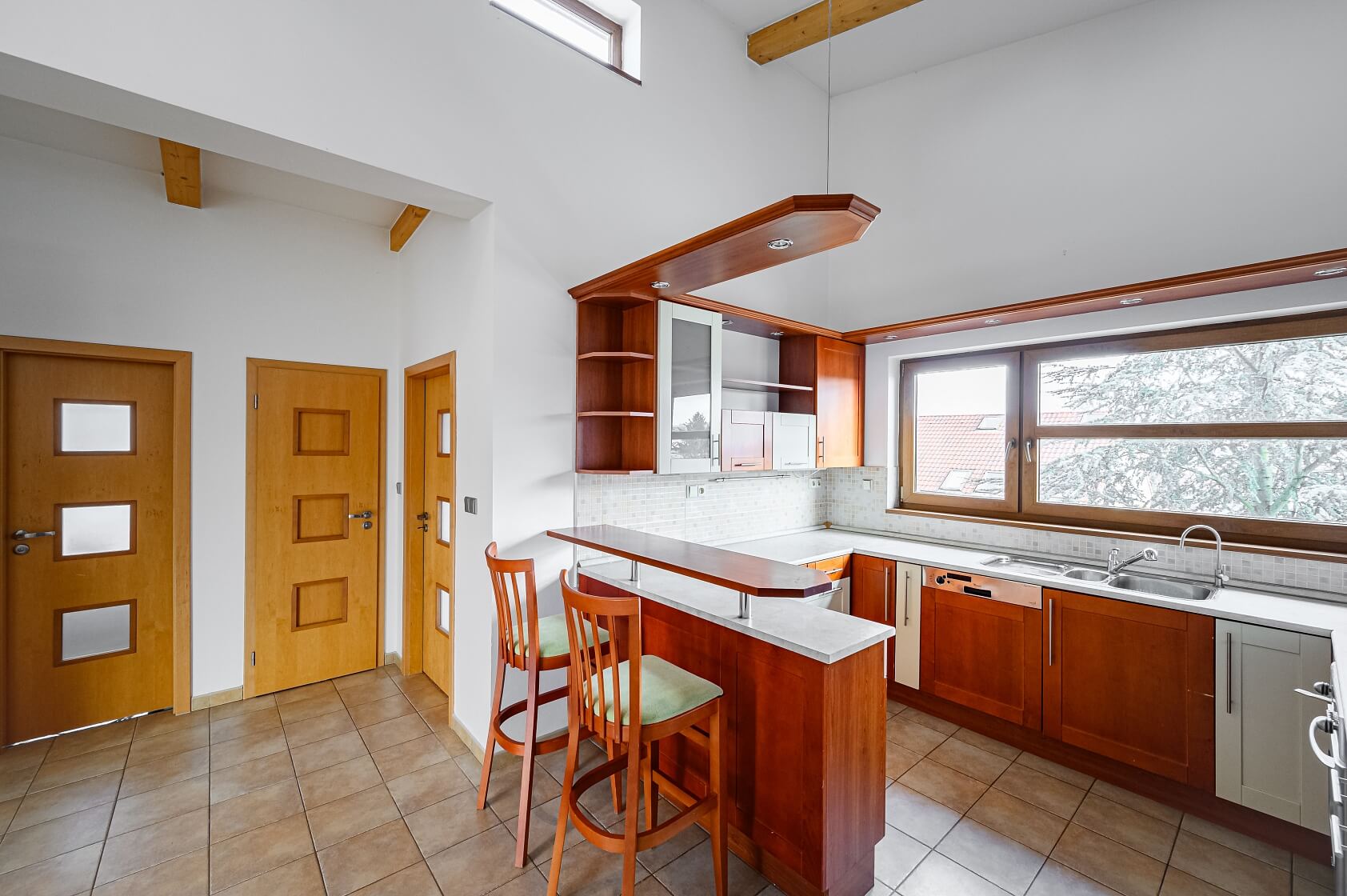 Medkova, Chodov - Praha 4 | Pronájem, Byt 3+kk, 135 m²