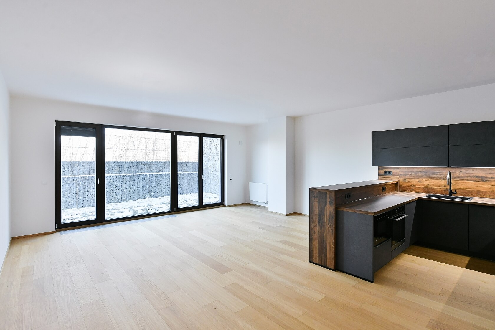 Učňovská, Hrdlořezy - Praha 9 | Pronájem, Byt 3+kk, 133 m²