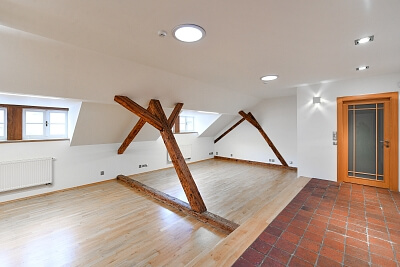 Újezd, Malá Strana - Prague 1 | Rent, Apartment Three-bedroom (4+kk), 133 m²