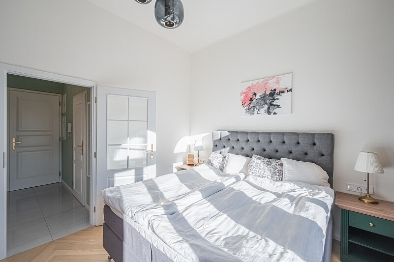 Ostrovského, Smíchov - Praha 5 | Prodej, Byt 2+kk, 44 m²