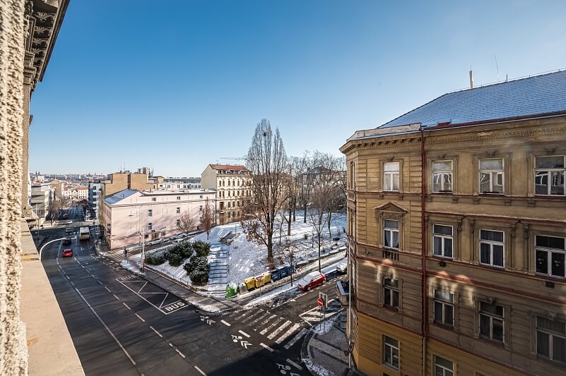 Ostrovského, Smíchov - Prague 5 | Sale, Apartment One-bedroom (2+kk), 44 m²