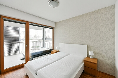 V Třešňovce, Hrdlořezy - Prague 9 | Rent, Apartment One-bedroom (2+kk), 65 m²