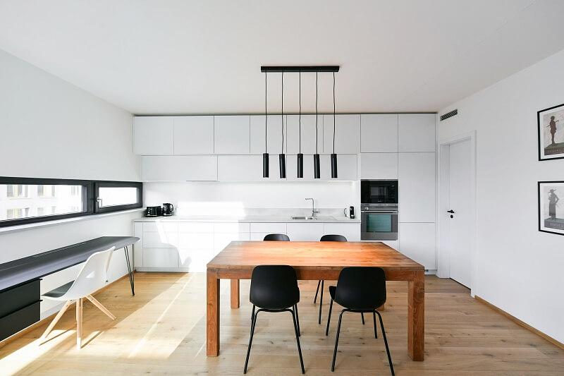 Nádražní, Smíchov - Praha 5 | Pronájem, Byt 2+kk, 77 m²