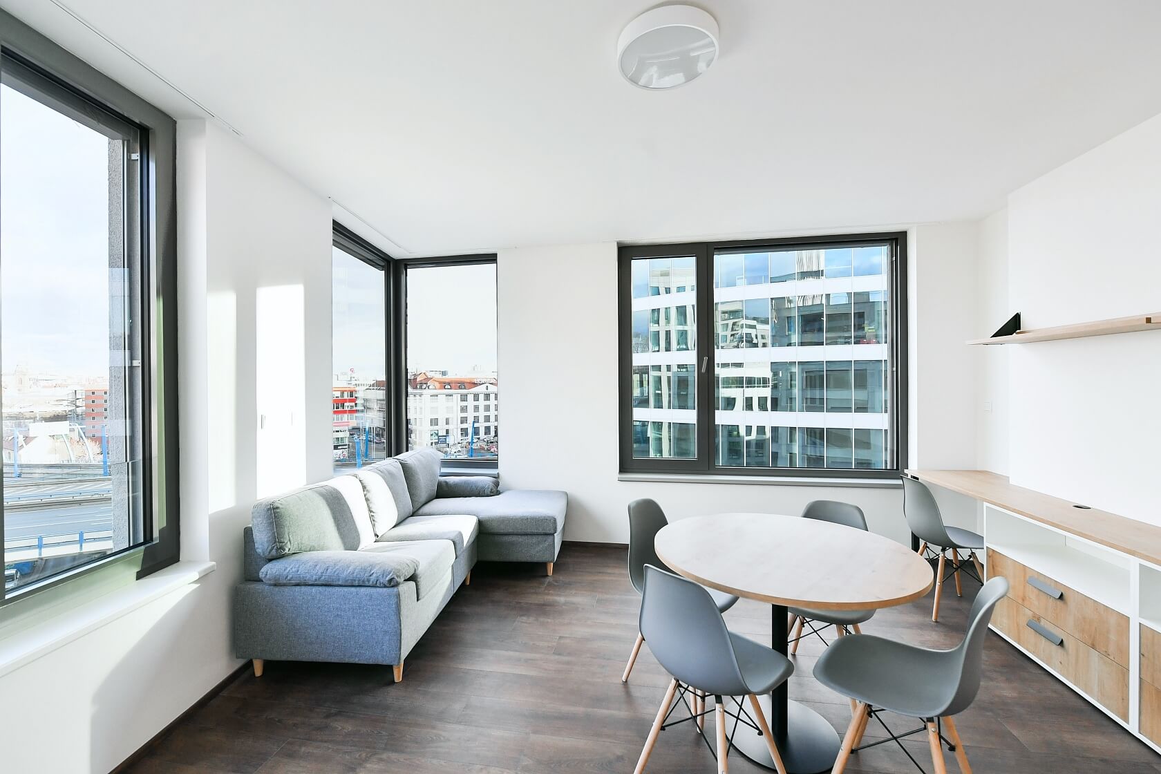 Plzeňská, Smíchov - Praha 5 | Pronájem, Byt 2+kk, 45 m²