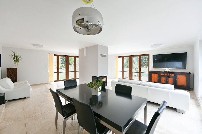 Choteč, Choteč - Praha-západ | Pronájem, Rodinný dům 6+1, 250 m²