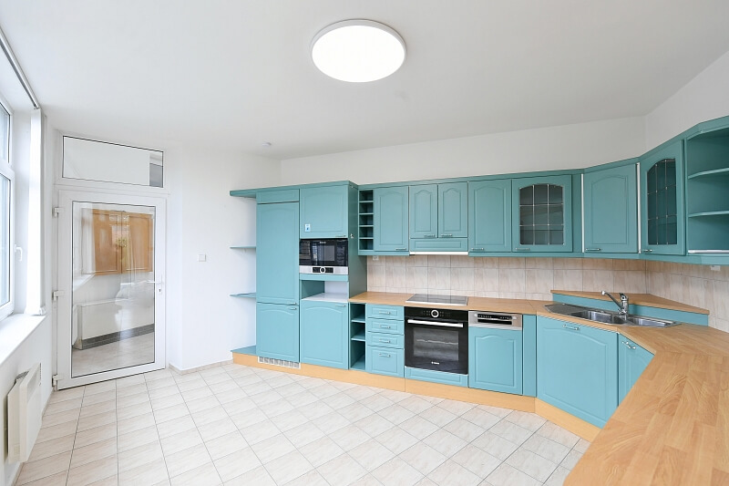 Nad Školkou, Vrané nad Vltavou - Praha-západ | Rent, House Three-bedroom (4+1), 339 m²