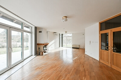 Nad Školkou, Vrané nad Vltavou - Praha-západ | Pronájem, Rodinný dům 4+1, 339 m²