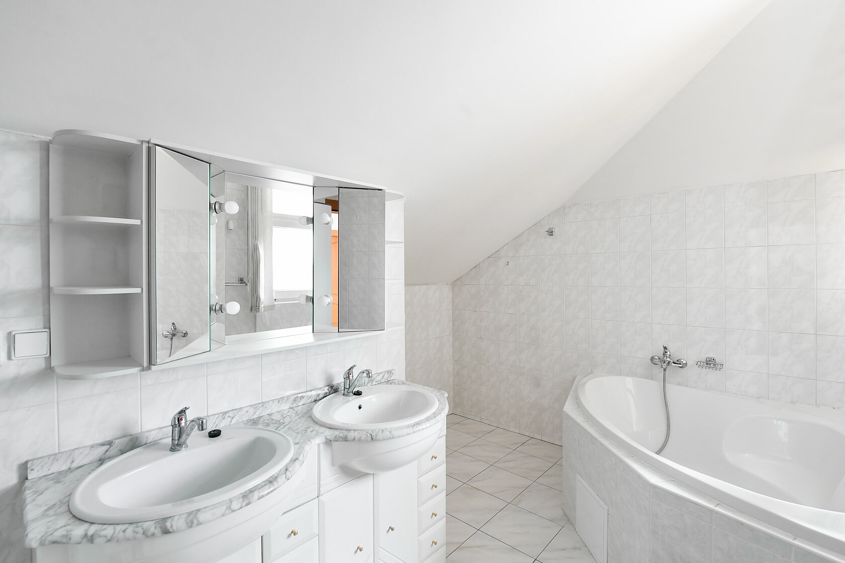 Nad Školkou, Vrané nad Vltavou - Praha-západ | Pronájem, Rodinný dům 4+1, 339 m²