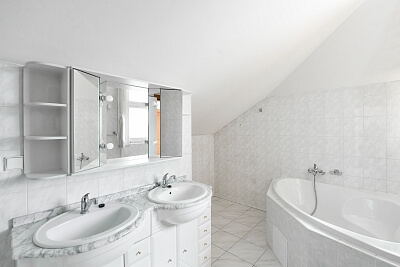 Nad Školkou, Vrané nad Vltavou - Praha-západ | Pronájem, Rodinný dům 4+1, 339 m²