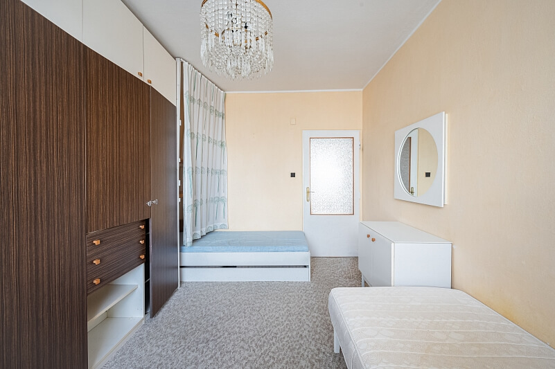 Na Hranicích, Čimice - Prague 8 | Sale, Apartment One-bedroom (2+1), 71 m²