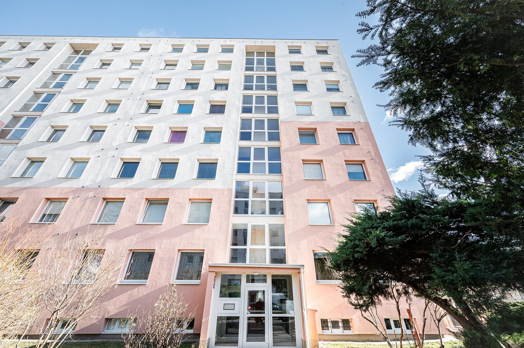 Na Hranicích, Čimice - Praha 8 | Prodej, Byt 2+1, 71 m²