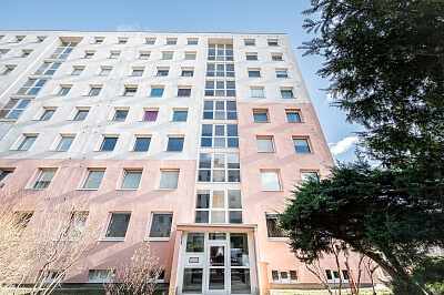 Na Hranicích, Čimice - Praha 8 | Prodej, Byt 2+1, 71 m²