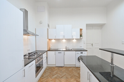 Mánesova, Vinohrady - Praha 2 | Pronájem, Byt 3+1, 105 m²