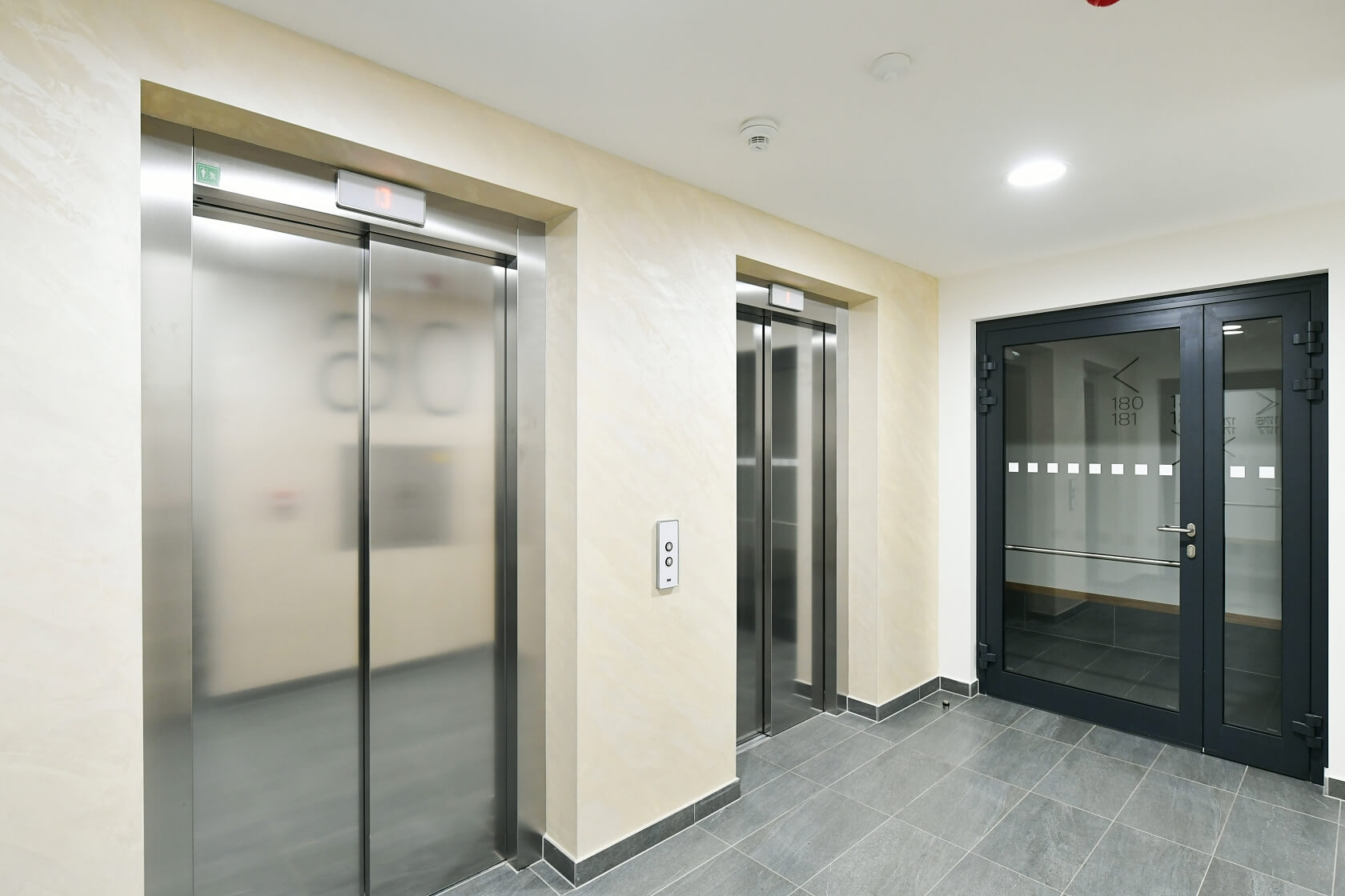 Mezi vodami, Modřany - Praha 4 | Pronájem, Byt 2+kk, 66 m²