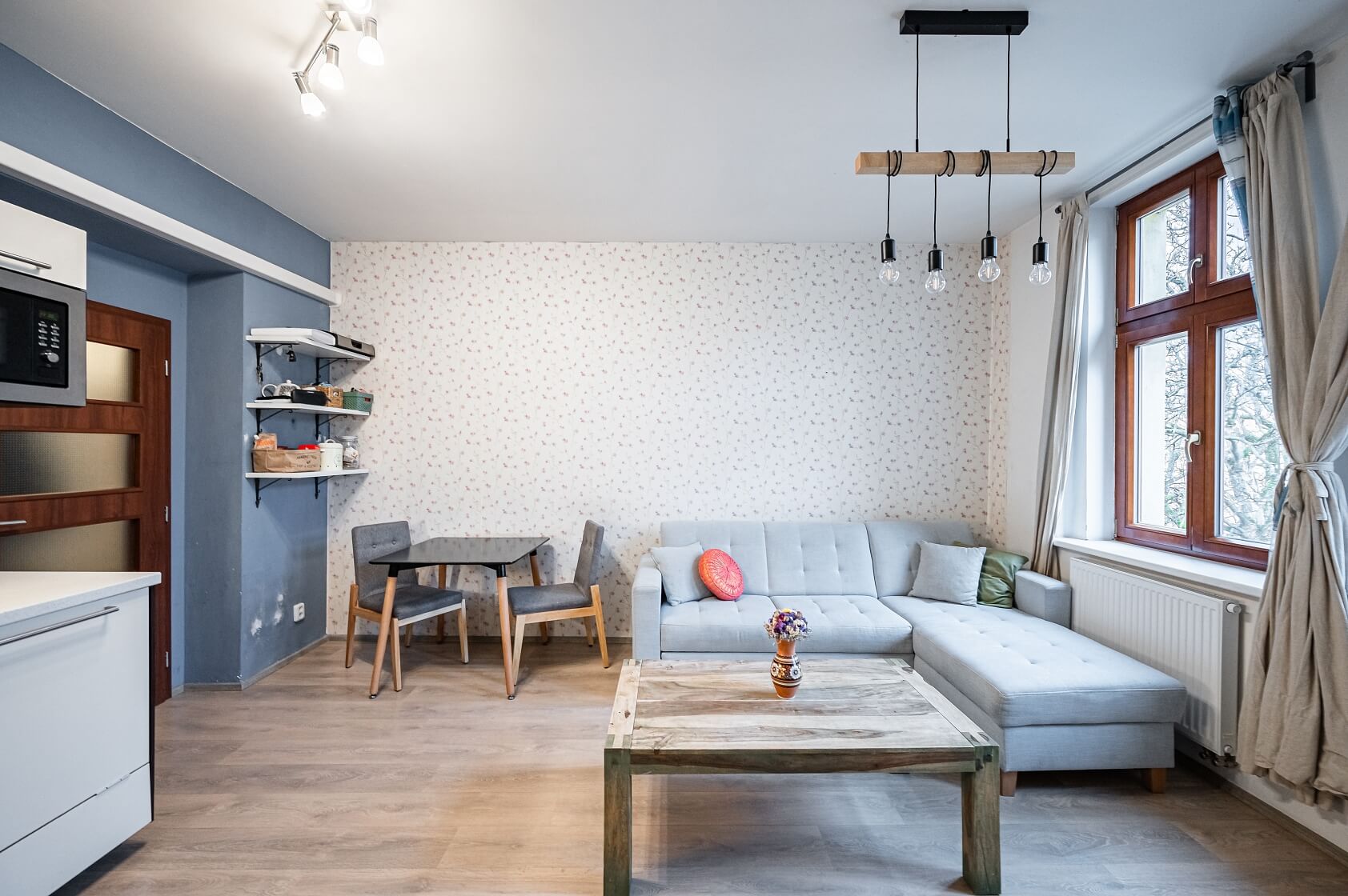 Tomáškova, Smíchov - Prague 5 | Rent, Apartment Two-bedroom (3+kk), 58 m²