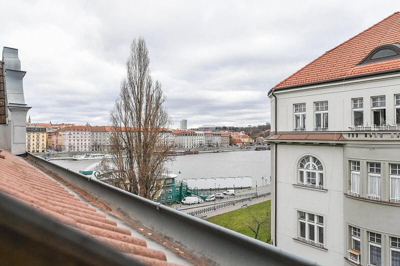 Jindřicha Plachty, Smíchov - Prague 5 | Rent, Apartment One-bedroom (2+kk), 70 m²