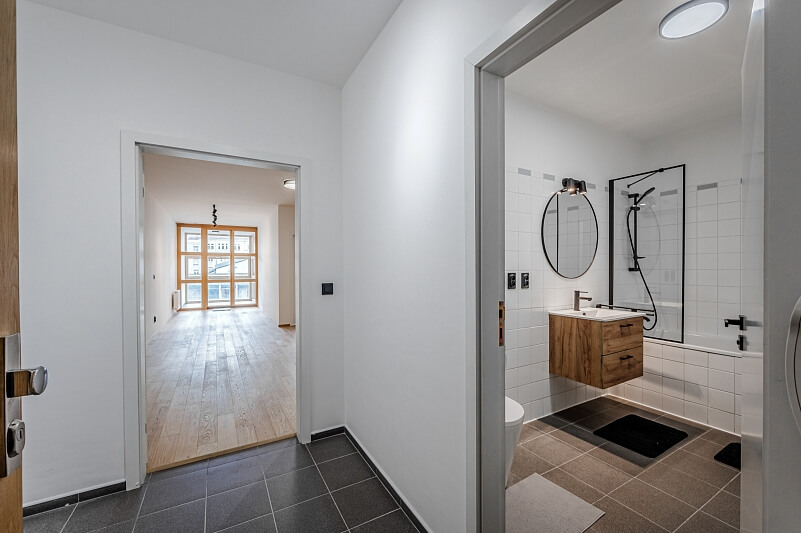 Tomkova, Smíchov - Prague 5 | Sale, Apartment One-bedroom (2+kk), 62 m²