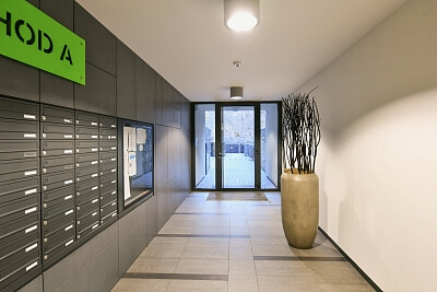 V Mezihoří, Libeň - Praha 8 | Pronájem, Byt 3+kk, 206 m²