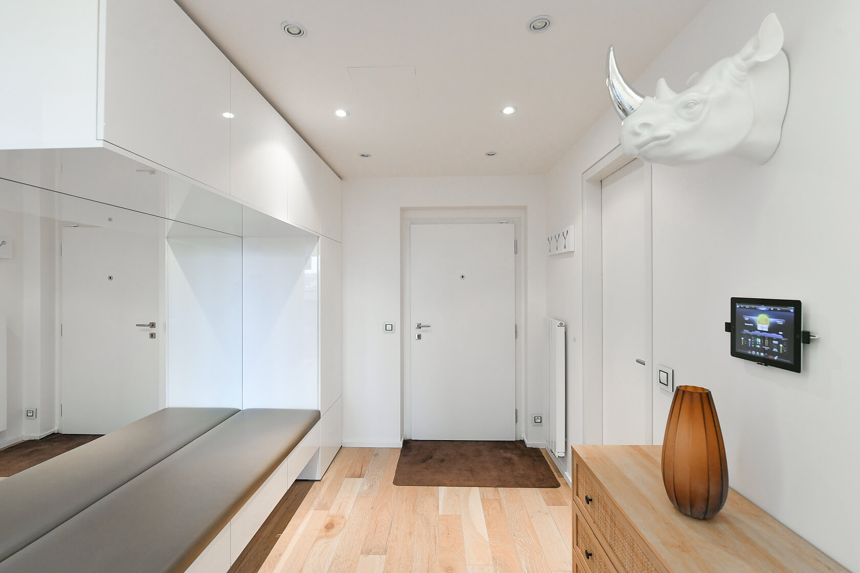 V Mezihoří, Libeň - Praha 8 | Pronájem, Byt 3+kk, 206 m²