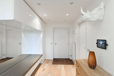 V Mezihoří, Libeň - Praha 8 | Pronájem, Byt 3+kk, 206 m²