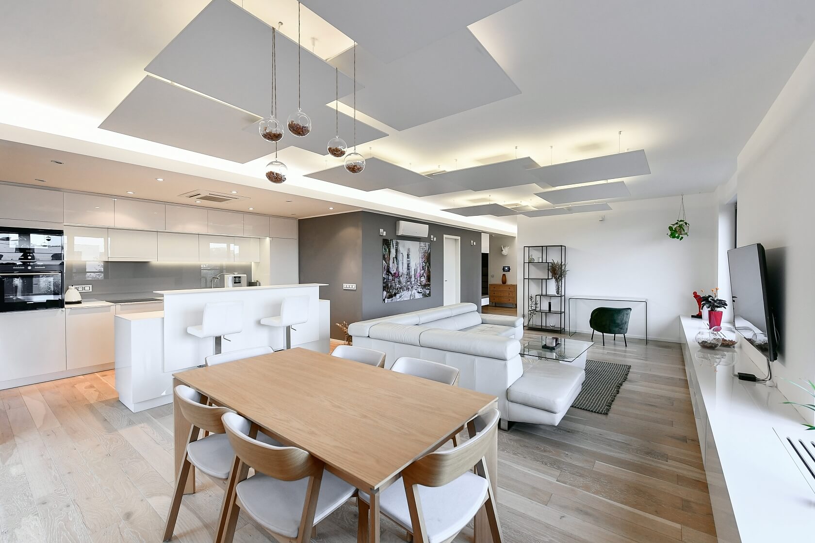 V Mezihoří, Libeň - Praha 8 | Pronájem, Byt 3+kk, 206 m²